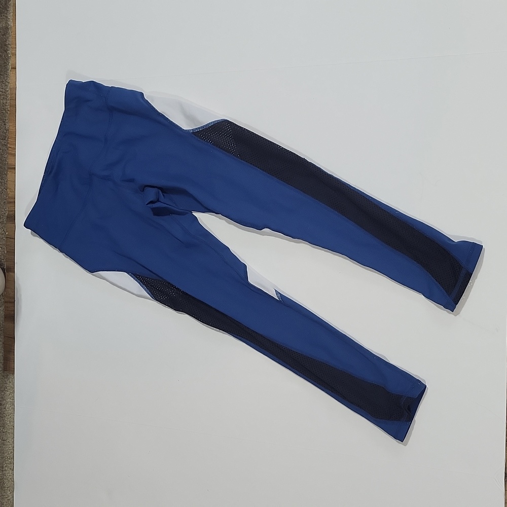 QUEENIE KE Blue Black White Cropped Nylon Spandex Leggings with Mesh Detail